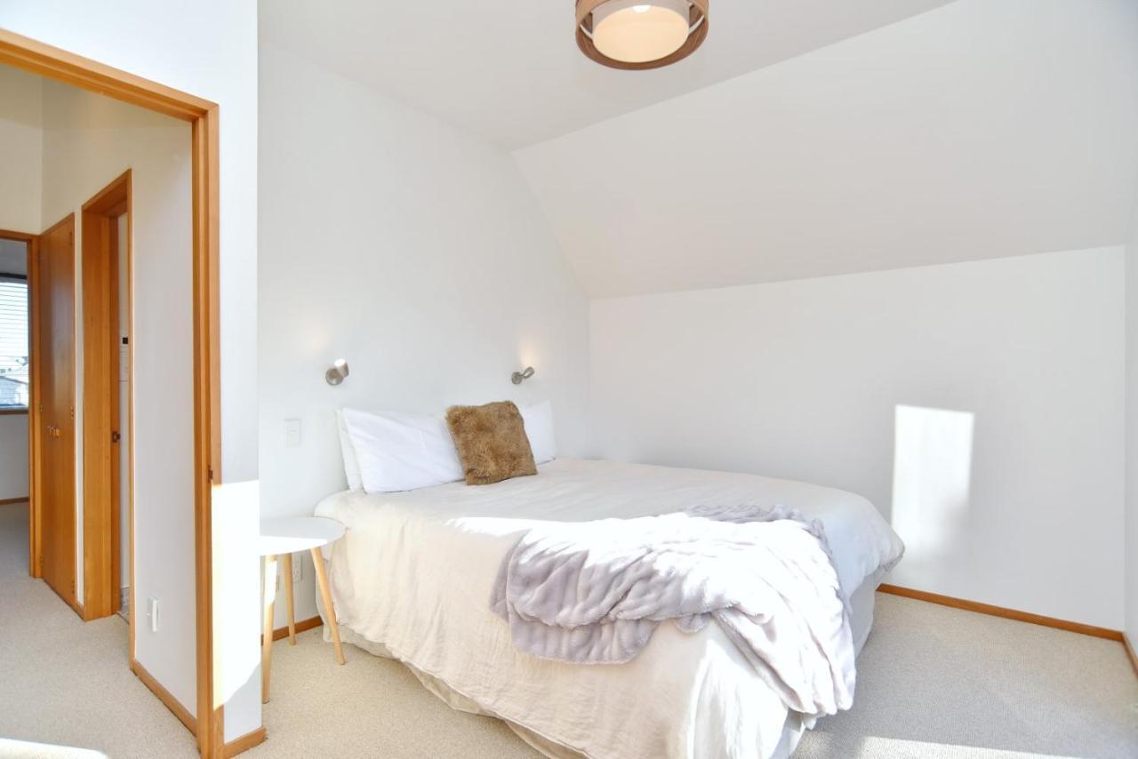 Bristol St - Christchurch Holiday Homes Экстерьер фото